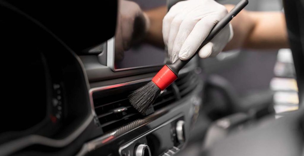 Kako očistiti i dezinfikovati klima uređaj u automobilu