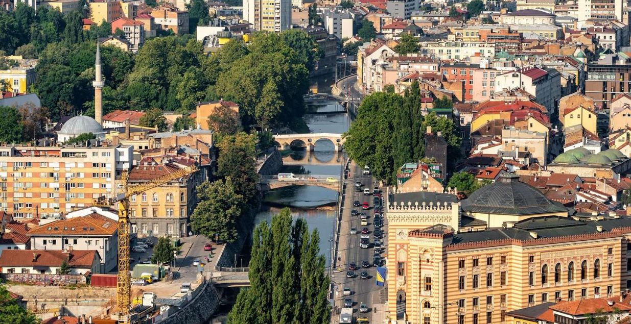 Znoj i šminka