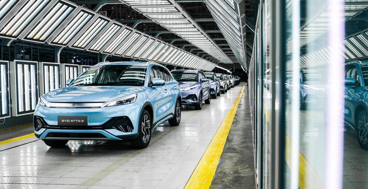 Kineski brendovi dominiraju globalnom prodajom elektrifikovanih automobila