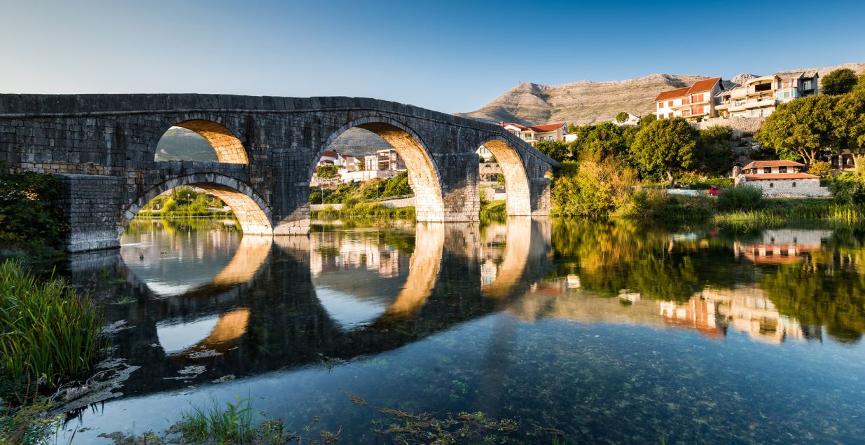 Prvomajski praznici: Otkrijte čari Bihaća i Krajine, Splita, Trebinja, Budve i Zlatibora