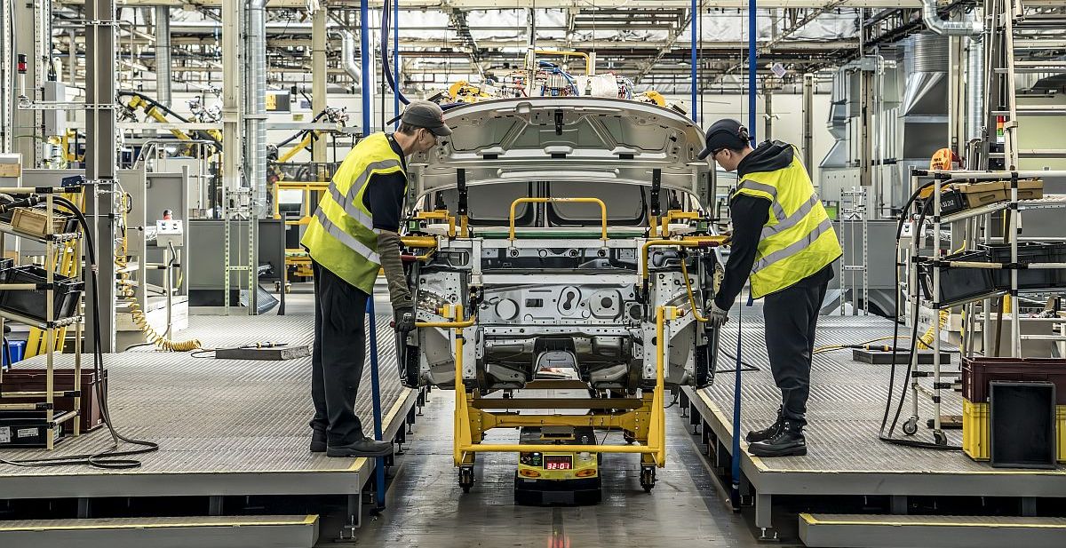 Više od 1.500 Kineza stiže u Španiju kako bi izgradili Stellantisovu fabriku LFP baterija