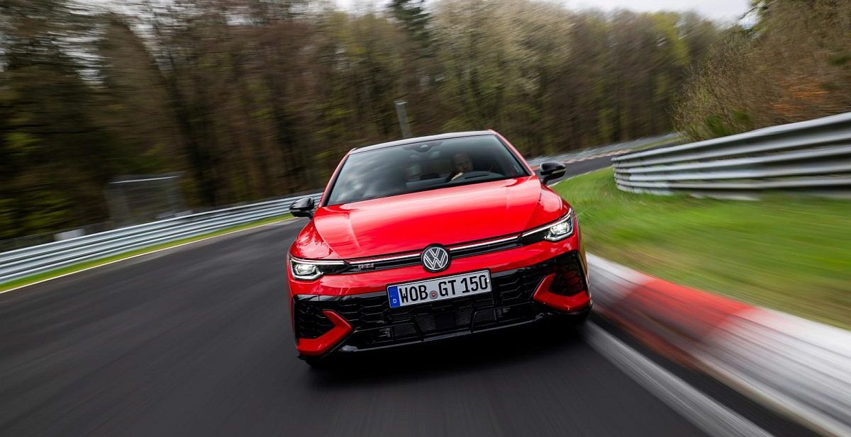 Novi Volkswagen Golf GTI Edition 50: Najsnažniji GTI sa 325 rasnih “konja”