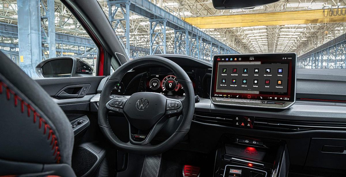 Novi Volkswagen Golf GTI Edition 50: Najsnažniji GTI sa 325 rasnih “konja”