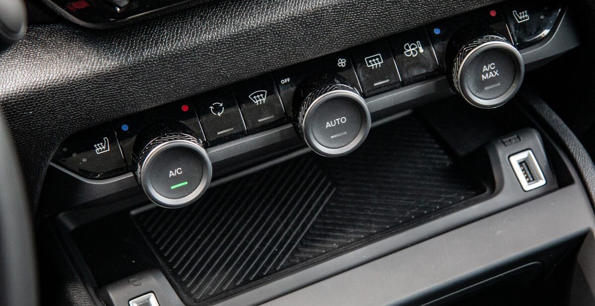 Citroën C4: Elegantna evolucija optike i blagi hibrid umjesto dizela