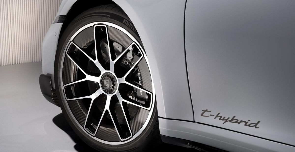 Porsche 911 Turbo S redizajn: Najsnažnija serijska 911-a razvija čak 711 KS