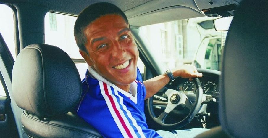 Poznati automobili: Peugeot 406 vozi sretne ljude