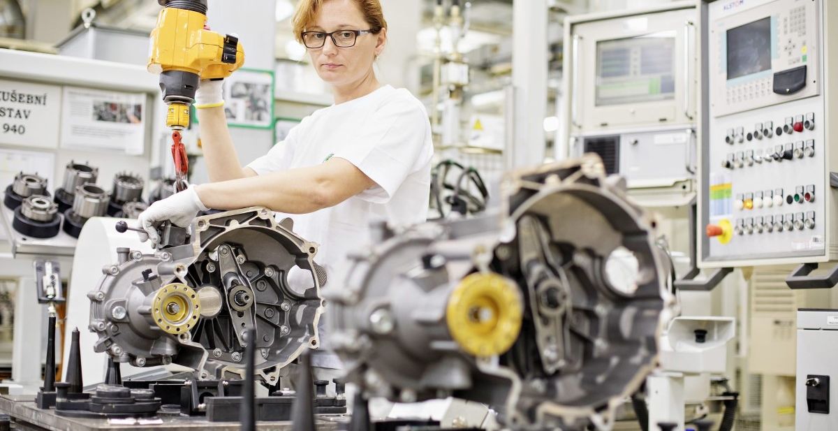 Svi hoće automatik! Škoda smanjuje proizvodnju ručnih mjenjača