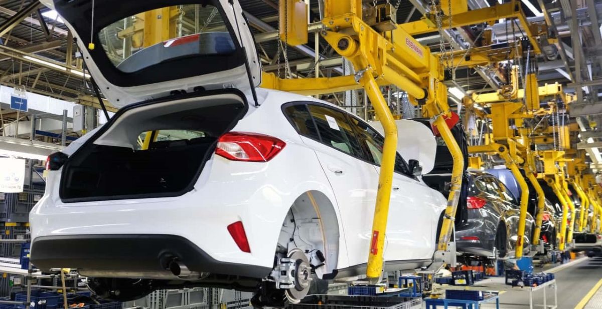 S montažne trake spušten posljednji Ford Focus nakon 27 godina proizvodnje