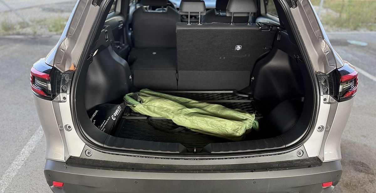 Toyota Corolla Cross: Redizajn joj dobro stoji, a provjereni hibrid daje snagu