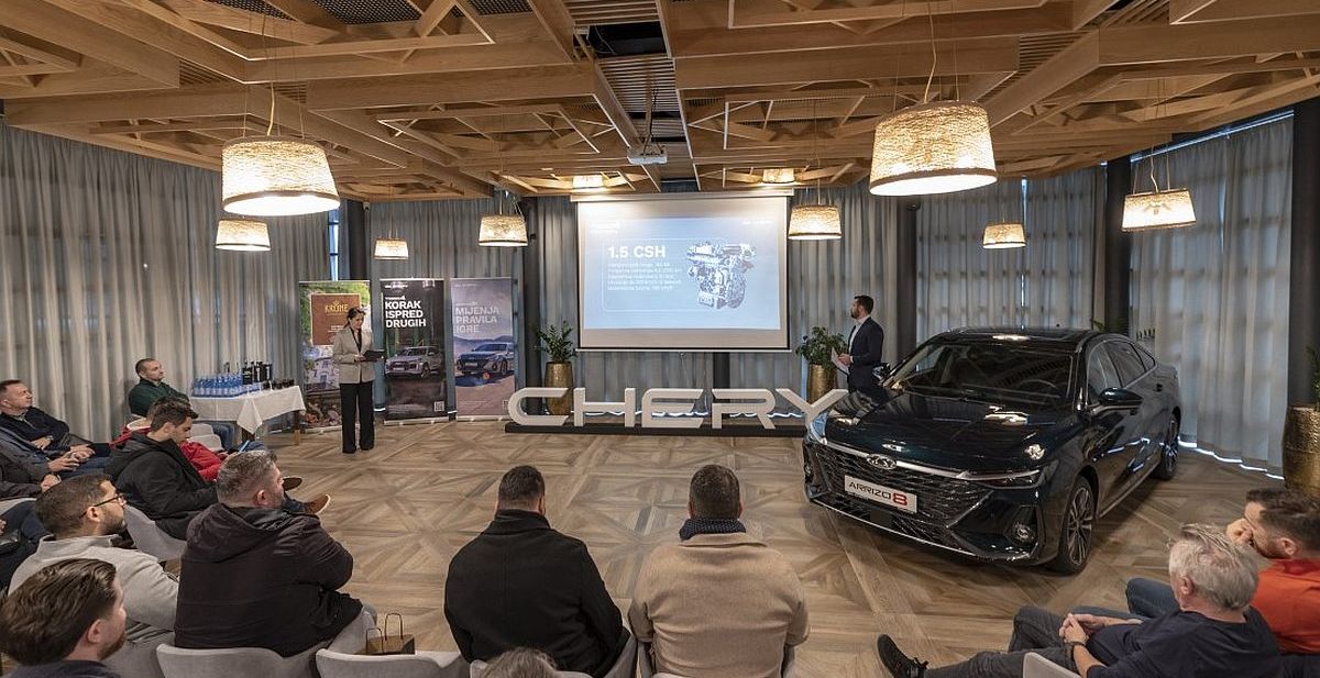 U BiH premijerno predstavljeni Chery Arrizo 8 i redizajnirani Chery Tiggo 4 Hybrid