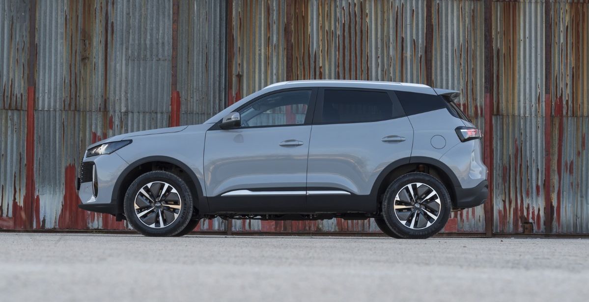 U BiH premijerno predstavljeni Chery Arrizo 8 i redizajnirani Chery Tiggo 4 Hybrid