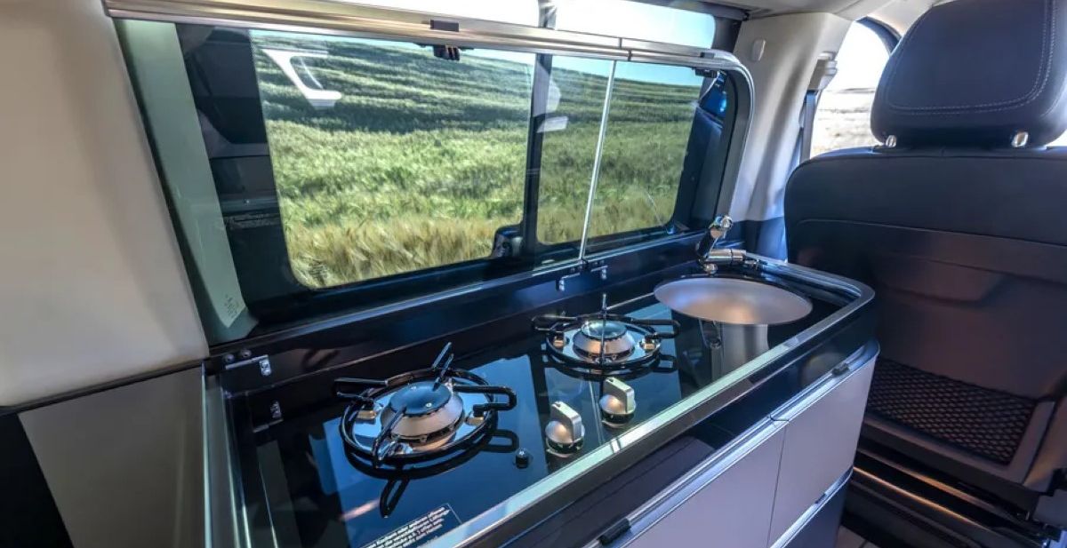 Marco Polo: Mercedesov mobilni hotel je prava stvar za odmor