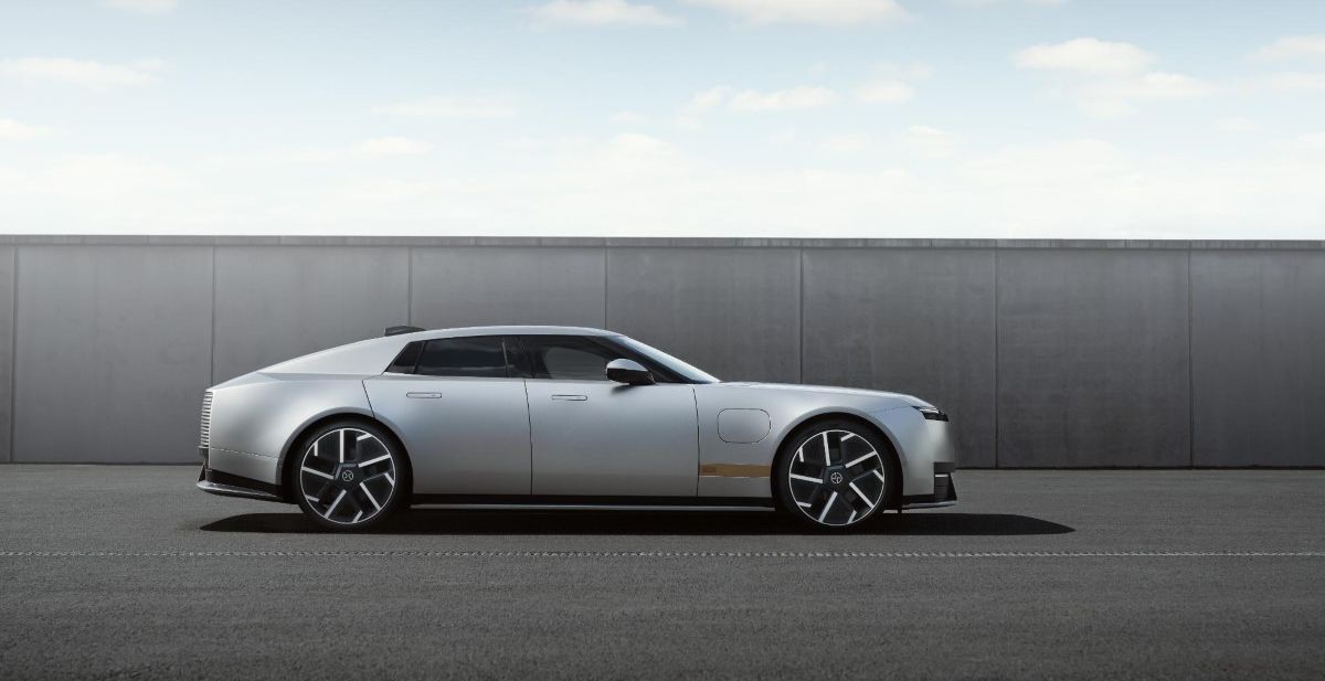 Type 01 je Jaguar za 21. vijek: Izgled za uspjeh ili put u propast?