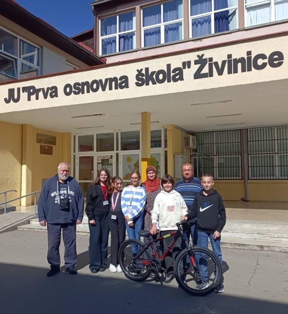 BIHAMK poklonio bicikl „Prvoj osnovnoj školi“ Živinice - podrška djeci i edukaciji u saobraćaju