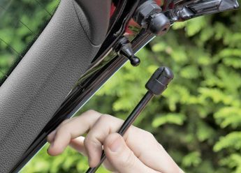 Kako jednostavno zamijeniti amortizere prtljažnika?