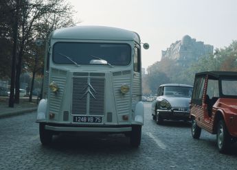 Citroen HY: Na margini jednog romana