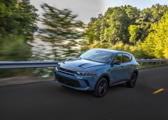 Novi Dodge Hornet - Stršljen je klon Alfe Tonale