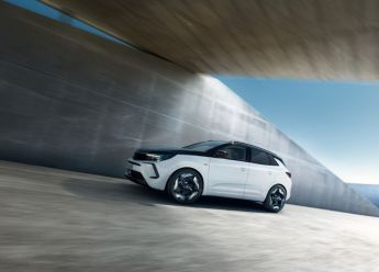 Novi Opel Grandland GSe: SUV visokih performansi