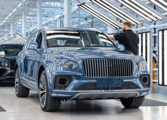 Bentley prodao više od 15.000 automobila u 2022.
