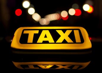 Taksisti i dostavljači: ''Svi bi da im dođemo odmah a niko nam ne bi pustio prednost''