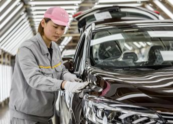 Kina za šest mjeseci izvezla preko 2 miliona vozila