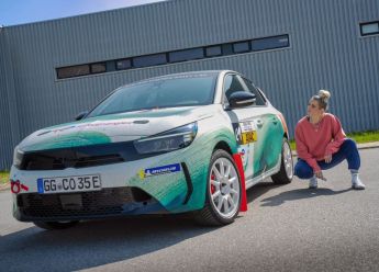 Umjetnica Elisa Klinkenberg dizajnirala Opel Corsa Rally Electric