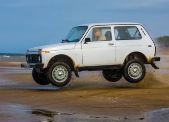 Lada Niva: Kozaci idu u nebo