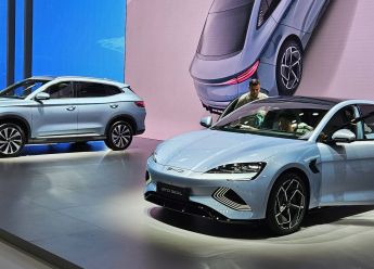 Kineski BYD u zadnjem kvartalu 2023. pretekao Teslu po prodaji električnih vozila