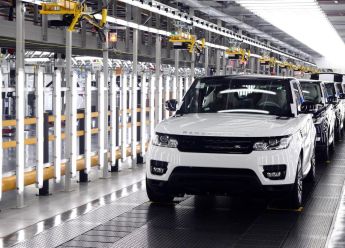 Jaguar Land Rover u problemima s proizvodnjom nakon poplava u Švicarskoj