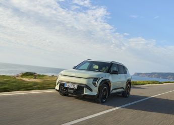 Kia EV3 proglašen “Crossoverom godine” u izboru TopGeara