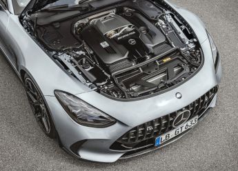 Šef Mercedesa kritikuje plan EU o zabrani automobila sa SUS motorima od 2035. godine