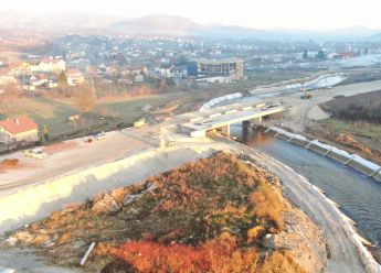 Spora gradnja brzih cesta