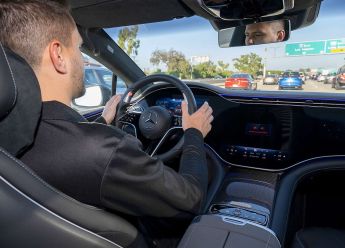 Pri kojoj brzini auto troši najmanje goriva? Uštedite i do četiri KM na 100 kilometara