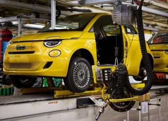 Poteškoće za hibridni Fiat 500, proizvodnja obustavljena za još jednu sedmicu